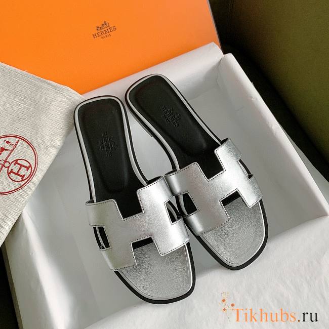 Hermes Oran Slide Silver - 1