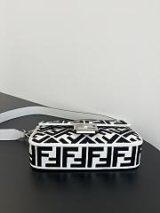 Fendi Baguette White Black Canvas Bag 27x15x6cm - 2