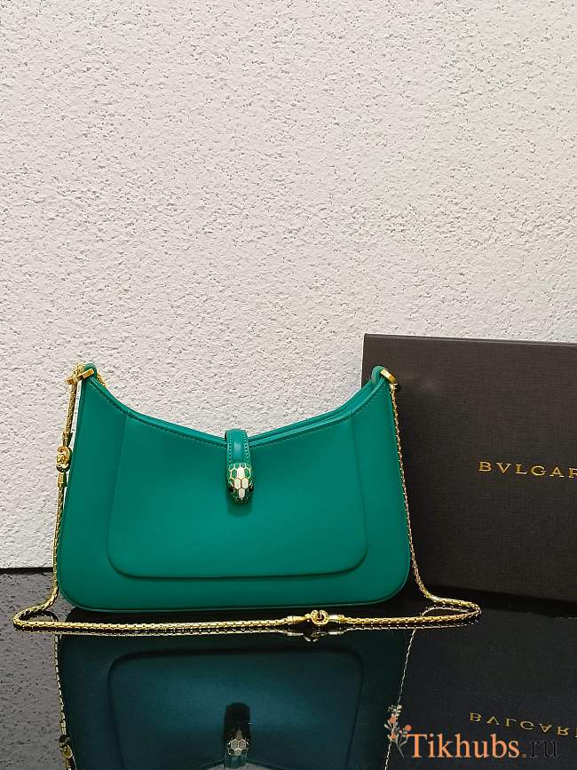 BVLGARI Serpenti Baia Shoulder Bag Green 27.5x18x4.5cm - 1