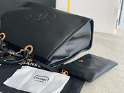 Chanel 22 Calfskin Tote Bag Large Black 39x29x15cm - 5