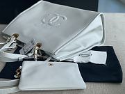 Chanel 22 Calfskin Tote Bag Large White 39x29x15cm - 4