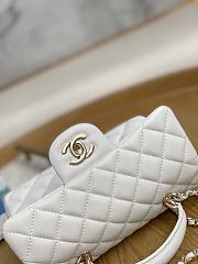 Chanel Top Handle Flap Bag White Lambskin Gold 20cm - 2