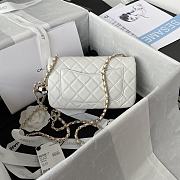 Chanel Flap Bag White Lambskin 20cm - 6