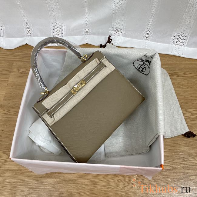 Hermes Kelly Gray Epsom Gold 25cm - 1