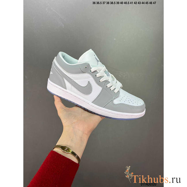 Jordan 1 Low Wolf Gray Sneaker - 1