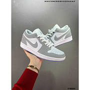 Jordan 1 Low Wolf Gray Sneaker - 6