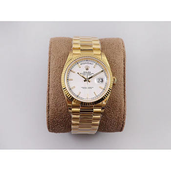 Rolex Oyster Perpetual Day-Date Watch Gold