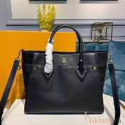 LV On My Side Handbag Black 30.5x14x24.5cm - 5