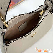 Gucci Aphrodite Shoulder Bag With Double G White 21x12x4cm - 2