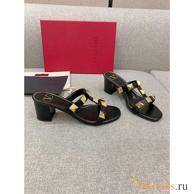 Valentino Roman Stud Black Heel 6cm - 1