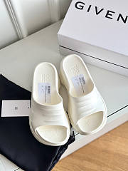 Givenchy Marshmallow Sandals In Rubber White - 5