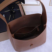 YSl Le 5 a 7 Soft Small Hobo Bag In Smooth Leather Brown 23x22x8cm - 3