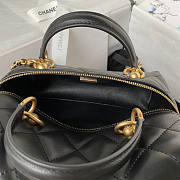 Chanel Bag With Top Handle Black 17x21x5.5cm - 2