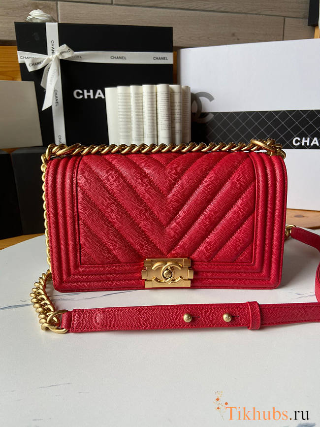 Chanel Leboy Chevron Red Caviar Gold 25cm - 1