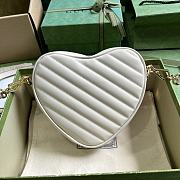 Gucci Interlocking G Mini Heart Shoulder Bag White 20x17.5x6.5cm - 2