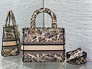 Dior Medium Lady D-Lite Bag Beige and Black 24 x 20 x 11 cm - 3