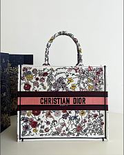 Dior Large Book Tote White Multicolor Florilegio 42 x 35 x 18.5 cm - 1