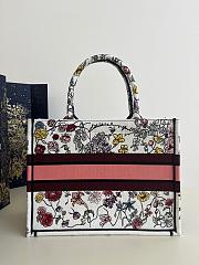 Dior Medium Book Tote White Multicolor Florilegio 36 x 27.5 x 16.5 cm - 4