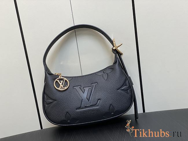 Louis Vuitton LV Mini Moon Black 20.5 x 11 x 5 cm - 1