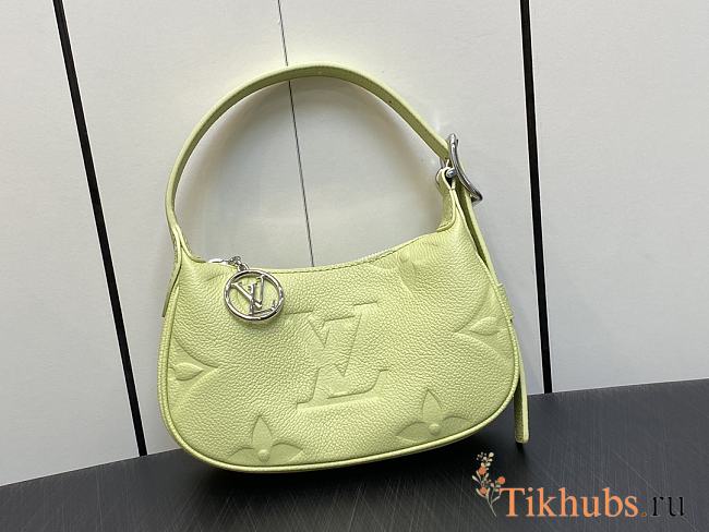 Louis Vuitton LV Mini Moon Green 20.5 x 11 x 5 cm - 1