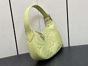 Louis Vuitton LV Mini Moon Green 20.5 x 11 x 5 cm - 3