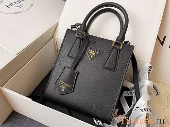 Prada Black Saffiano Handbag With Logo Black 17x19x6cm