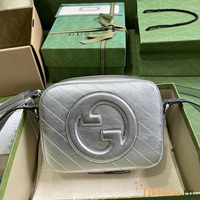 Gucci Blondie Small Shoulder Bag Silver 21x15.5x5cm - 1