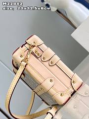 Louis Vuitton LV Petite Malle Beige 20 x 12.5 x 6 cm - 4