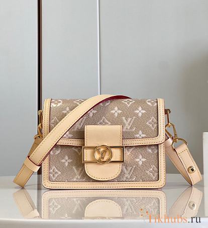 Louis Vuitton LV Mini Dauphine Beige 20 x 15 x 9 cm - 1