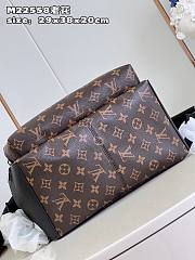 Louis Vuitton LV Discovery Backpack PM Brown 29 x 38 x 20 cm - 3