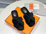 Hermes Oran Shearling Black - 1