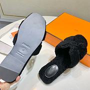 Hermes Oran Shearling Black - 3