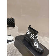 Chanel Short Rain Boots Black And White - 4