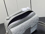 Louis Vuitton LV S-Lock Messenger Grey 22 x 18 x 8 cm - 3