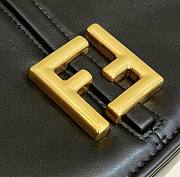 Fendi C’mon Medium Black Smooth Leather 25x20x7cm - 2