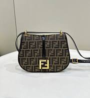 Fendi C’mon Medium Brown FF 25x20x7cm - 1