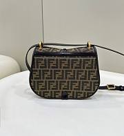 Fendi C’mon Medium Brown FF 25x20x7cm - 4