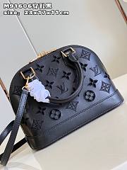 Louis Vuitton LV Alma BB Black 23.5 x 17.5 x 11.5 cm - 4