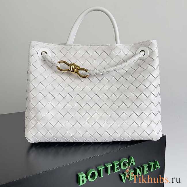 Bottega Veneta Medium Andiamo White 32.5x24x12cm - 1