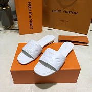 Louis Vuitton LV Revival Flat Mule White - 3