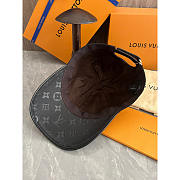 Louis Vuitton LV Casual Baseball Cap Black - 2