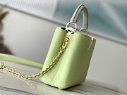 Louis Vuitton LV Capucines Green BB 27x18x9cm - 6