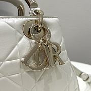 Lady Dior 95.22 Small Bag White 25x10x16cm - 5