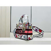 Dior Medium Lady D-LITE Bag White Multicolor Florilegio 24cm - 3