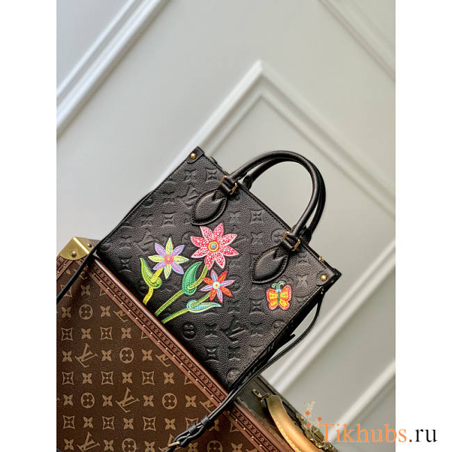 Louis Vuitton LV x YK OnTheGo PM Black 25 x 19 x 11.5 cm - 1