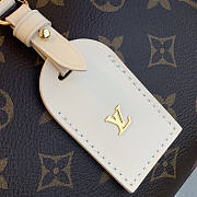 Louis Vuitton LV Petite Malle Souple Cream 20 x 14 x 7.5 cm - 2