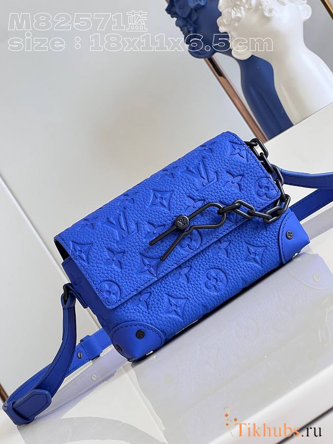 Louis Vuitton LV Steamer Wearable Wallet Blue Racing 18 x 11 x 6.5 cm - 1