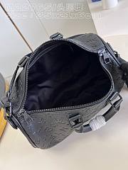 Louis Vuitton LV Keepall Bandoulière 35 Black 34 x 21 x 16 cm - 5