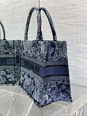 Dior Medium Book Tote Denim Blue 36 x 27.5 x 16.5 cm - 5