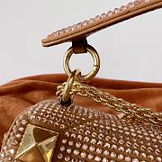 Valentino Garavani Roman Stud Bag Gold 25x16x10cm - 6